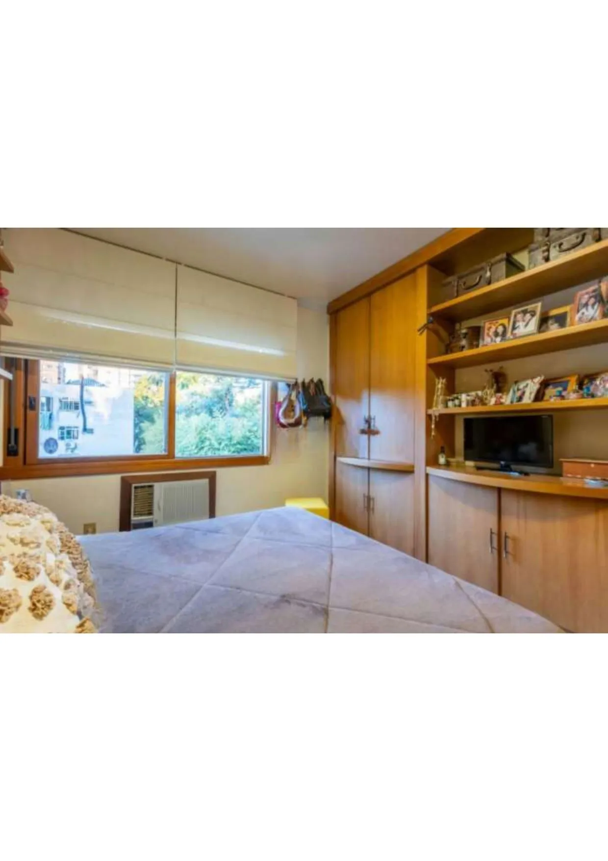 Imagem Apartamento com 3 dormitórios 2 Suítes e gabinete Semi mobiliado.Bairro Higienópolis