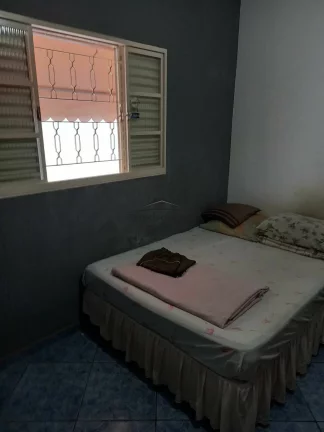 Imagem Casa à venda no bairro Parque do Sol - Guaratinguetá/SP