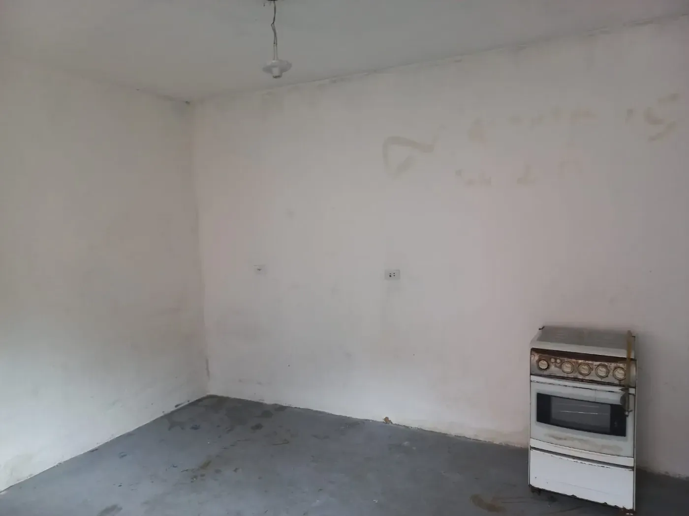 Imagem Casa com 1 Quarto para Alugar, 30 metros em Parque São Rafael - São Paulo