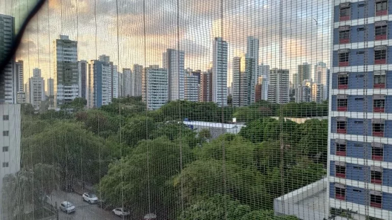 Imagem Apartamento de 80m² à venda, com 3 quartos (1 suíte), localizado nas Graças, Recife - Pernambuco.