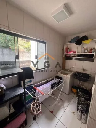 Imagem Sobrado para Venda em São Paulo, Vila Jacuí, 3 dormitórios, 2 banheiros, 3 vagas