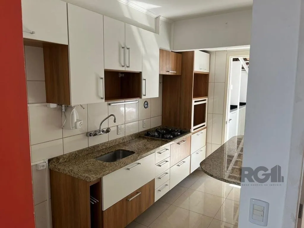 Imagem Casa Condominio para Venda - 70m², 2 dormitórios, sendo 1 suites, 2 vagas - Cavalhada
