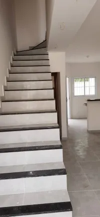 Imagem Sobrado com 2 Quartos à Venda, 100 m² em Jardim Porto Novo - Caraguatatuba