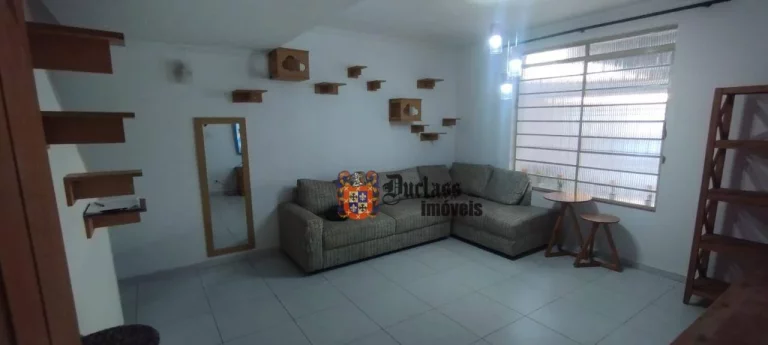 Imagem Sobrado com 4 dormitórios à venda por R$ 480.000,00 - Centro - Taubaté/SP