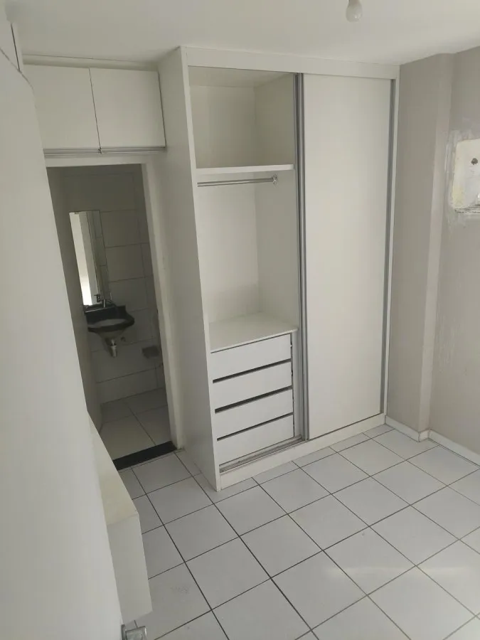Foto do imóvel Apartamento para Venda em Maceió, Ponta Verde, 3 dormitórios, 1 suíte, 3 banheiros, 2 vagas