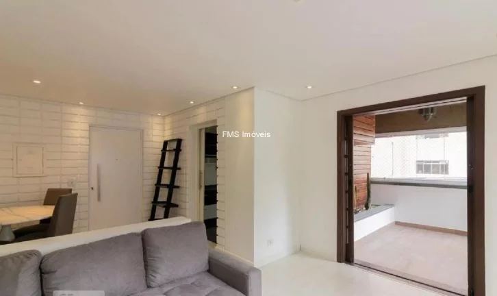 Imagem 2 Dormitórios à venda em Moema de 85m²
