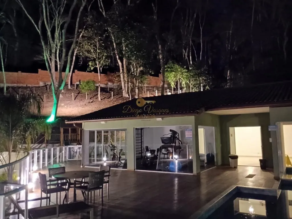 Foto do imóvel Casa em Condomínio para Venda em Petrópolis / RJ em Rua Neuza Goulart Brizola