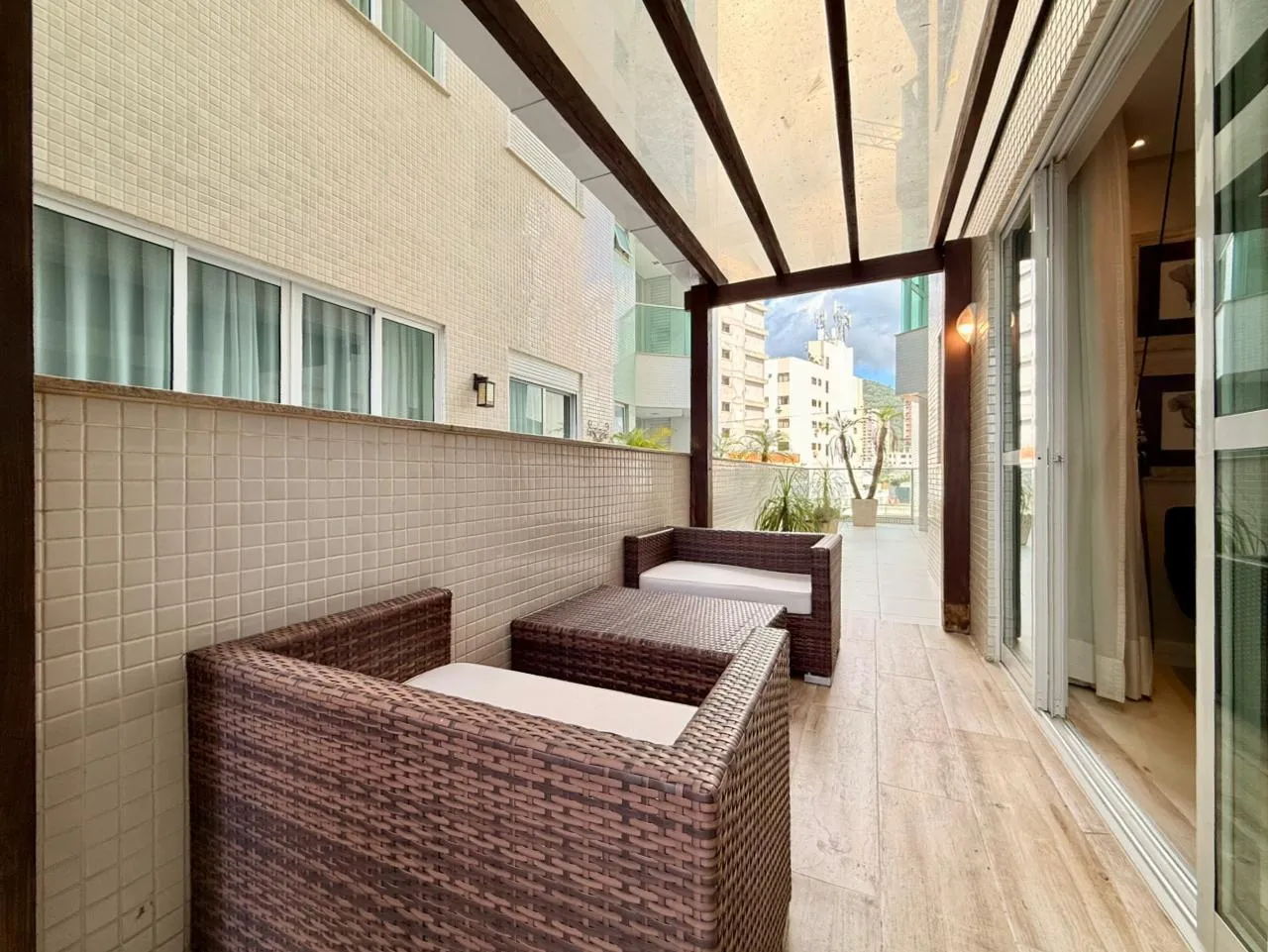 Imagem Apartamento com vista para o mar à venda com 161m2 por R$ 3.500.000,00