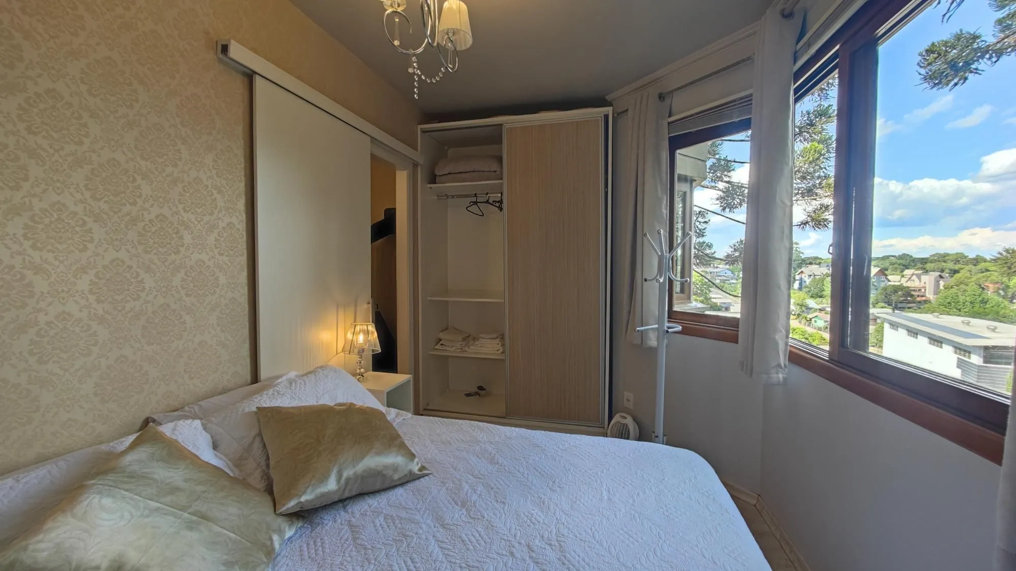 Imagem "Apartamento Mobiliado de 01 Quarto em Gramado Rio Grande do Sul"