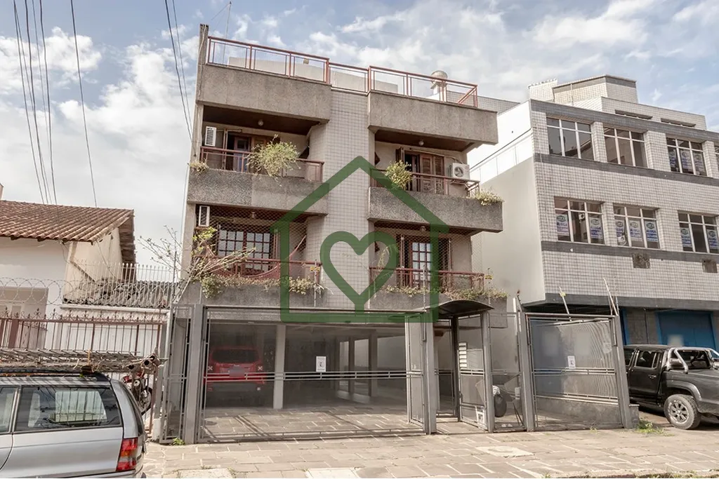 Imagem **Cobertura à Venda em Passo D'Areia, Porto Alegre 3 Quartos 245m²** Descubra a cobertura dos seus...