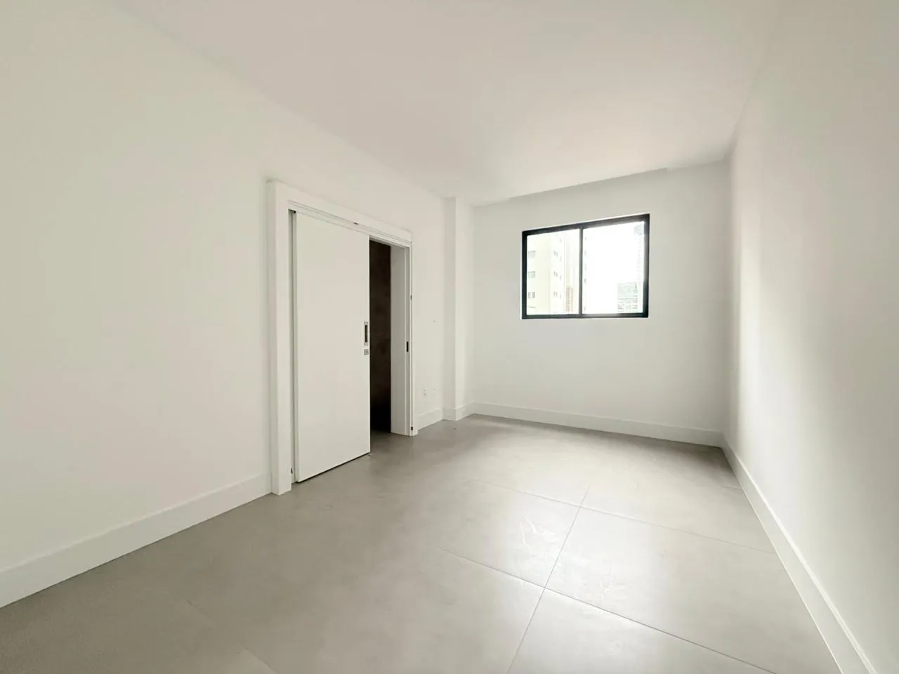 Imagem Apartamento à venda com 177m2 por R$ 3.200.000,00
