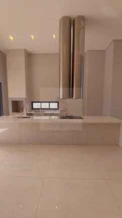 Imagem Casa de luxo em condomínio Jardim Itália, Cuiabá-MT: 4 quartos, 4 suítes, 1 sala, 5 banheiros, 6 vagas de garagem, 300m². Venha conferir!