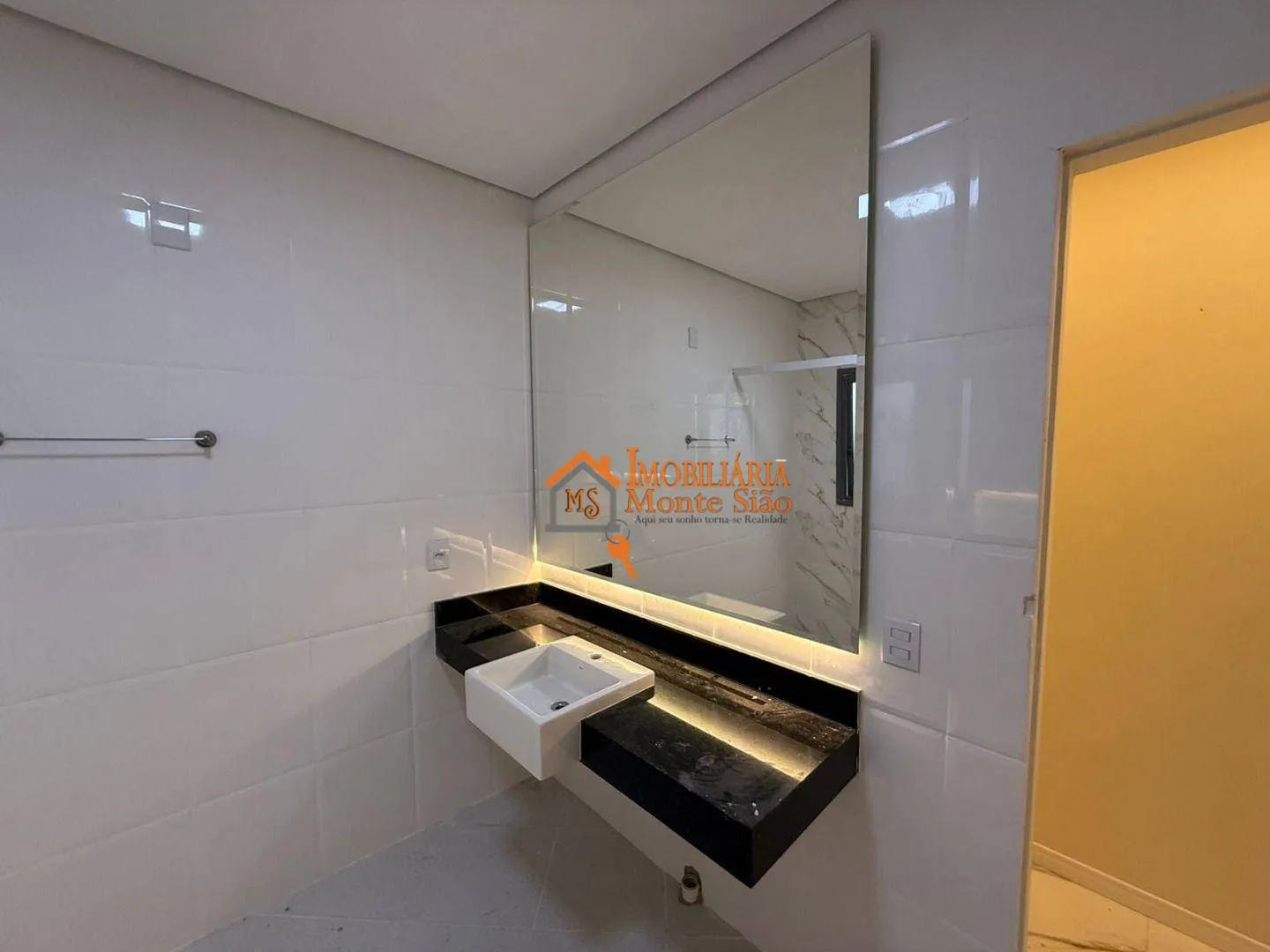 Imagem Sobrado com 3 dormitórios à venda, 125 m² por R$ 639.000,00 - Presidente Dutra - Guarulhos/SP