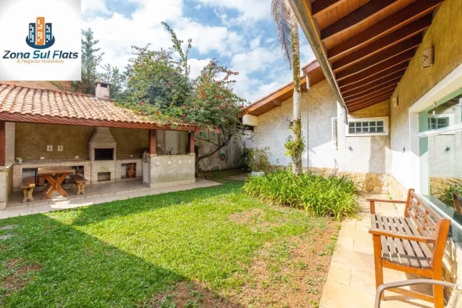 Foto do imóvel Casa Alto Padrão à Venda No Jardim Prudência Com 3 Suítes e 3 Vagas em RUA LUÍS DE FRANÇA JÚNIOR