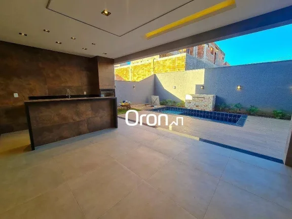 Imagem Sobrado à venda, 228 m² por R$ 1.540.000,00 - Jardins Capri - Senador Canedo/GO