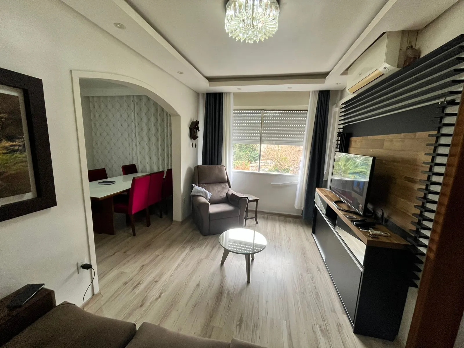 Imagem Apto de 02 dorm, mobiliado, transformado em 01 dorm, com vaga no Passo da Areia