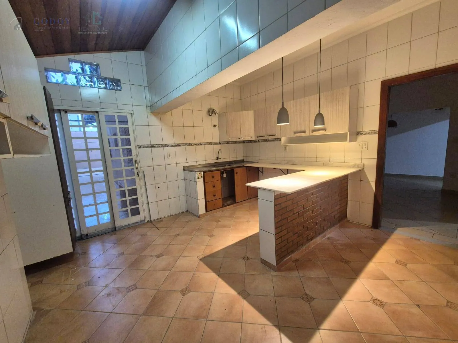 Imagem Comercial à venda no São Benedito, Pindamonhangaba - SP