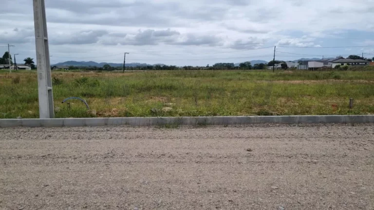 Imagem Terreno para Venda no bairro Baú Baixo. em Ilhota