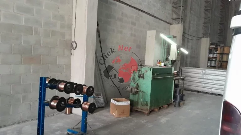 Imagem Vende-se Galpão Industrial e Comercial no Bairro Batistini, São Bernardo do Campo