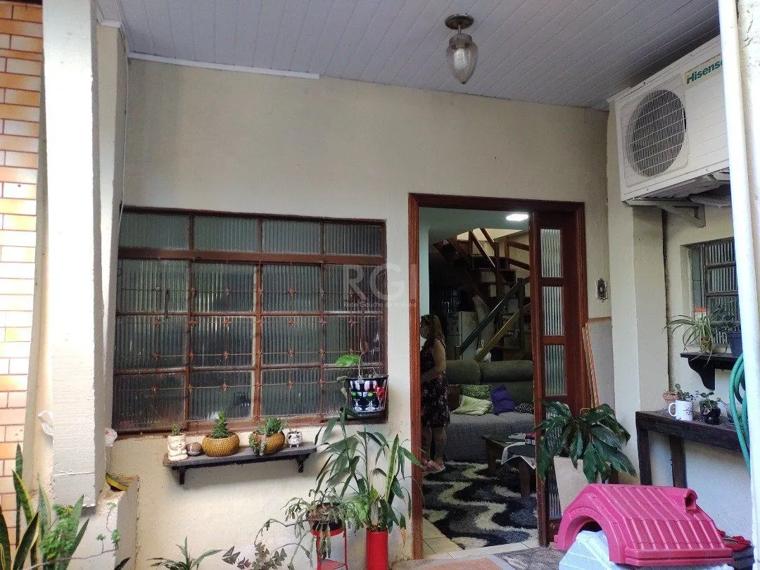 Imagem Casa para Venda - 400m², 6 dormitórios, Cavalhada