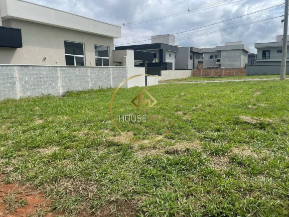 Imagem Terreno Plano em Condomínio, 252m², Condomínio Rudá, Bairro Floresta.