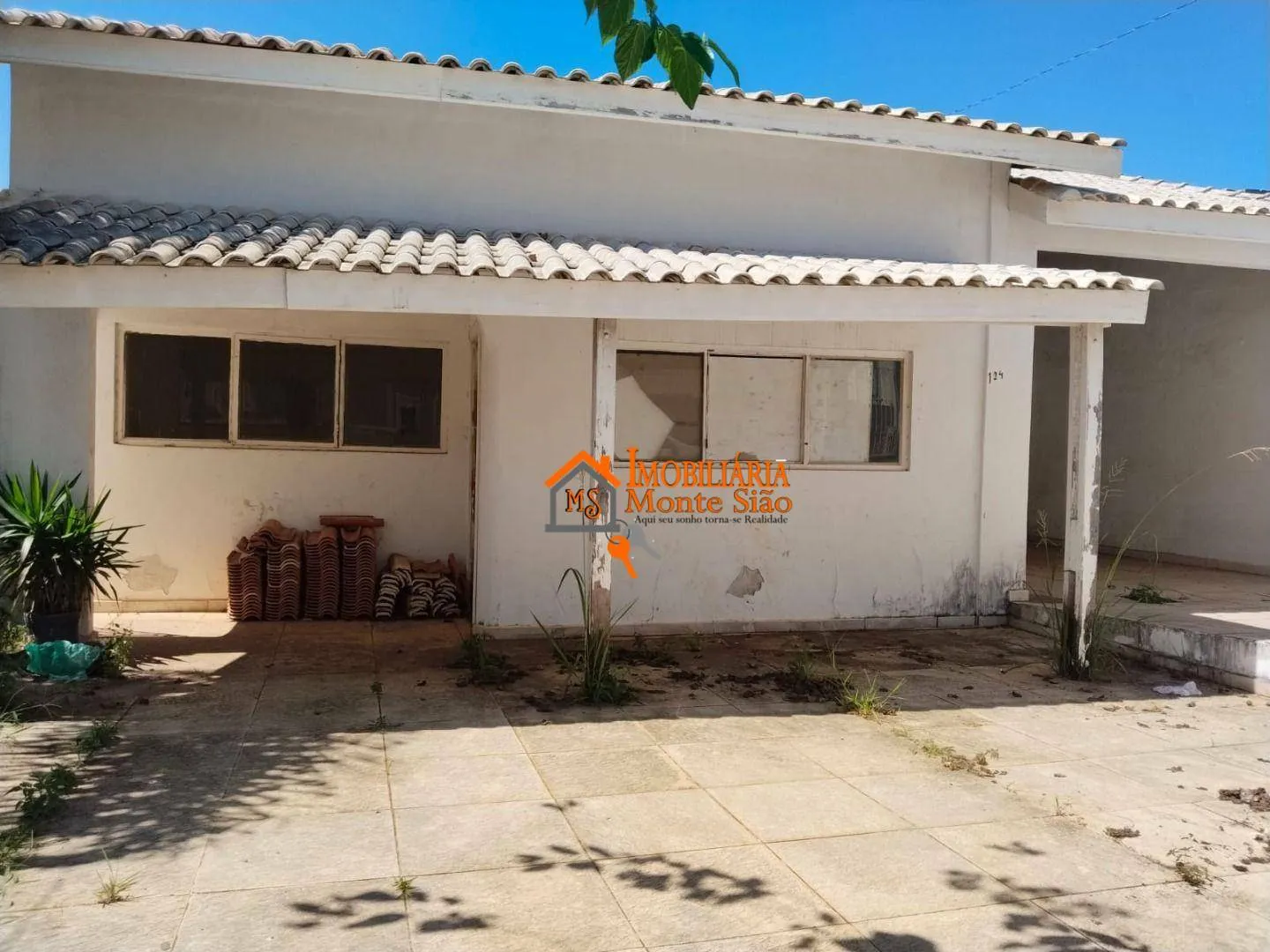Foto do imóvel Casa com 3 dormitórios à venda, 167 m² por R$ 350.000,00 - Jardim São Miguel - Bragança Paulista/SP