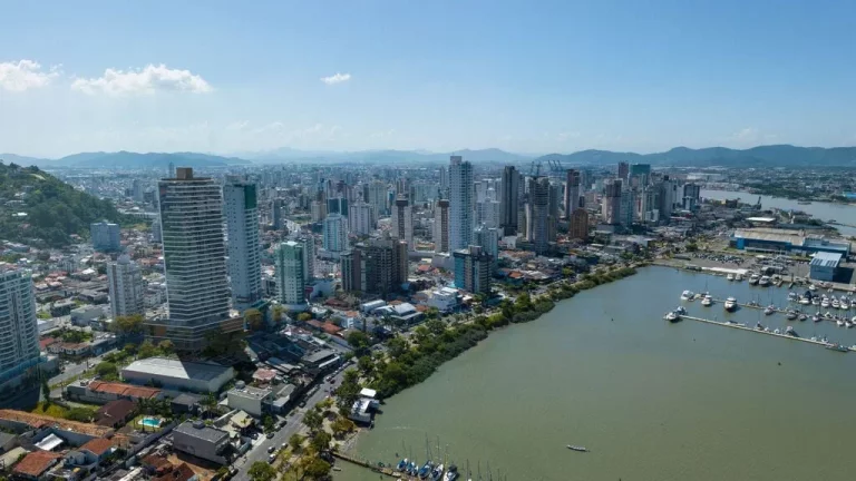 Imagem Sun Park - Apartamento à venda no bairro Fazenda - Itajaí/SC