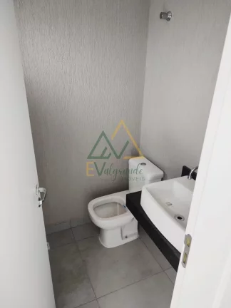 Imagem Sobrado à venda no Bairro Alto Curitiba PR
