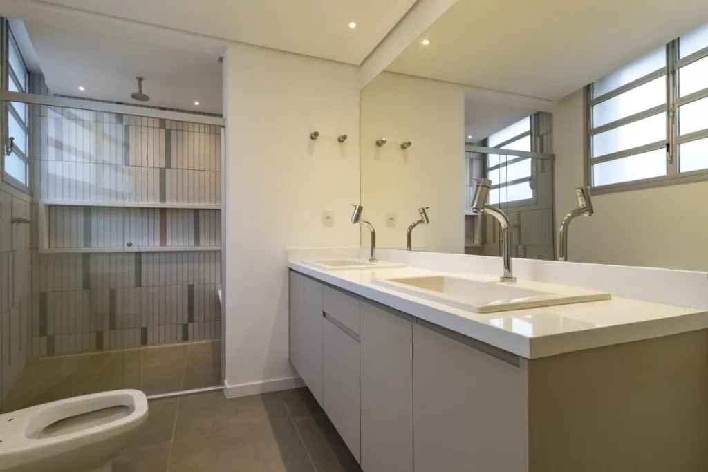 Imagem Imperdível apartamento à venda em Higienópolis, SP - 3 quartos, 1 suíte, 2 banheiros, 1 vaga, 129m² de área!
