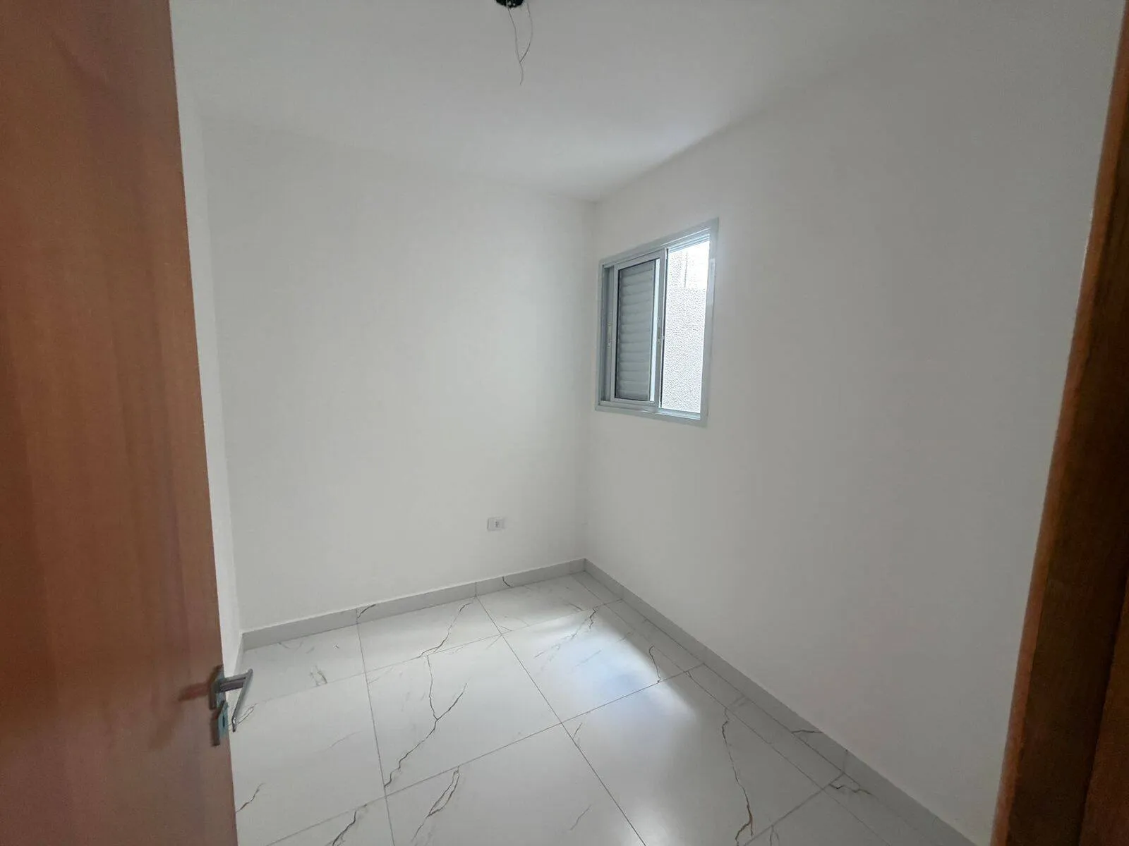 Imagem Apartamento com 2 quartos ao lado da Estação Vila Tolstói