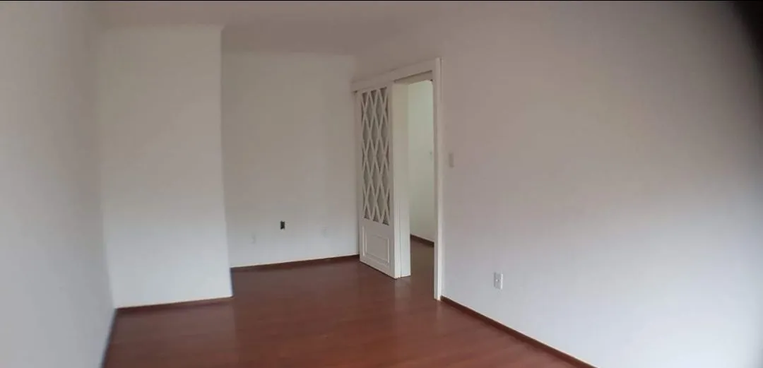 Imagem **Apartamento de 2 quartos no Bairro Menino Deus, Porto Alegre**