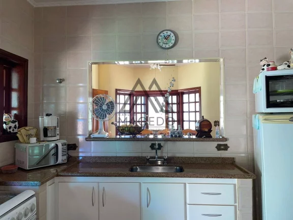 Imagem Casa de Campo em Porangaba/SP -1800m² Com Piscina e Lareira