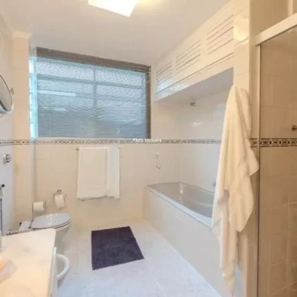 Imagem Apartamento à venda na Bela Vista, com 3 quartos, 3 banheiros, 2 vagas de garagem