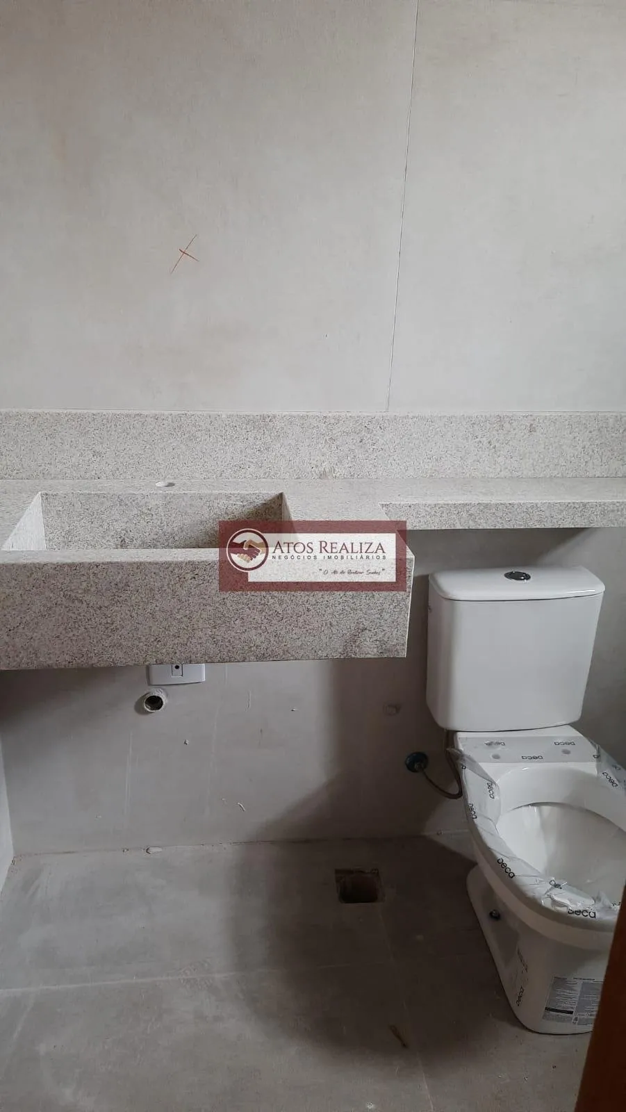 Imagem Sobrado com 3 Dormitórios, sendo 1 suíte , sendo com sacada, 100 m² de área útil, sala, cozinha, lavabo, conceito aberto, área gourmet, lavanderia, garagem para 2 autos.