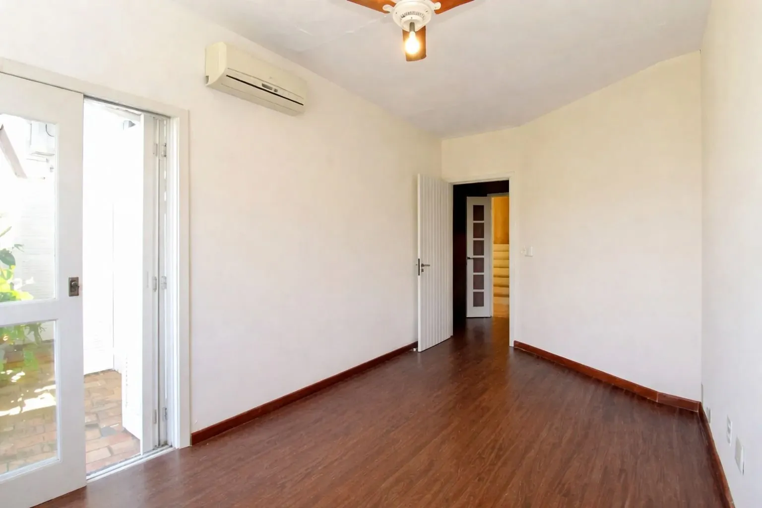 Imagem Casa de 6 quartos com vista panorâmica para o Guaíba