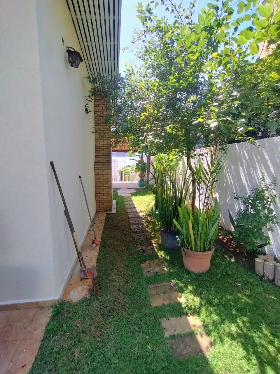 Imagem Casa com 3 Quartos à Venda, 240 m² em Jardim Prudência - São Paulo