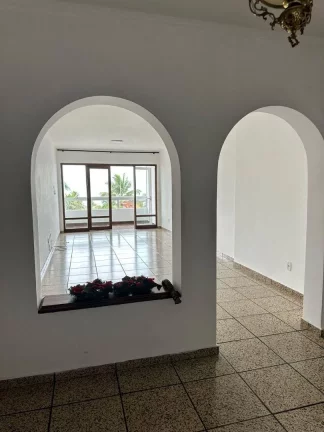 Imagem Apartamento com 3 dormitórios à venda, 150 m² por R$ 820.000 - Itararé - São Vicente/SP