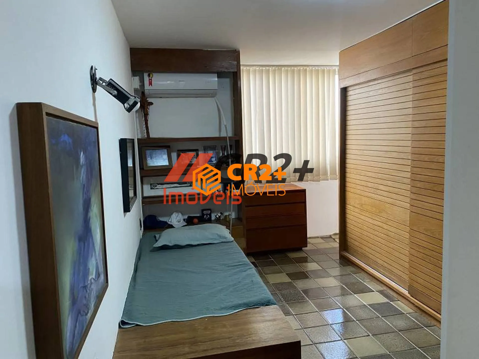 Imagem Cobertura à Venda com 06 quartos, 03 suítes em Boa Viagem com 345M².