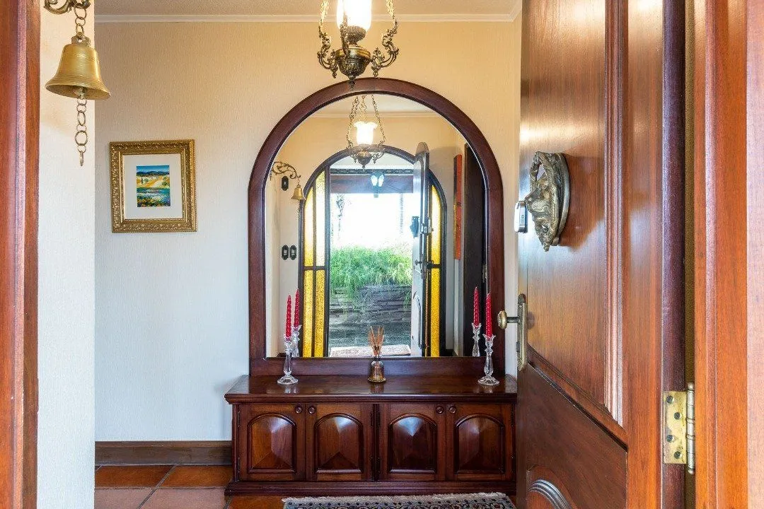 Imagem Casa para Venda - 430m², 4 dormitórios, sendo 2 suites, 4 vagas - Vila Assunção