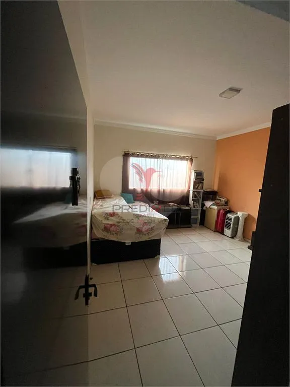 Imagem Casa de 3 quartos, 220m² no bairro Jardim Maria Luiza Iv, em Lençóis Paulista