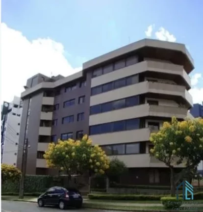 Imagem Apartamento Lindo, 04 quartos c/suítes, 04 vagas, 620m² const. no Bigorrilho em Curitiba - PR