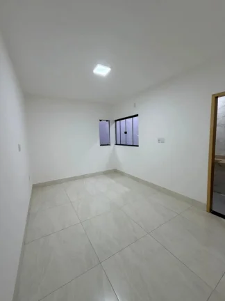 Imagem Casa 3/4 Com Suite No Garavelo Park
