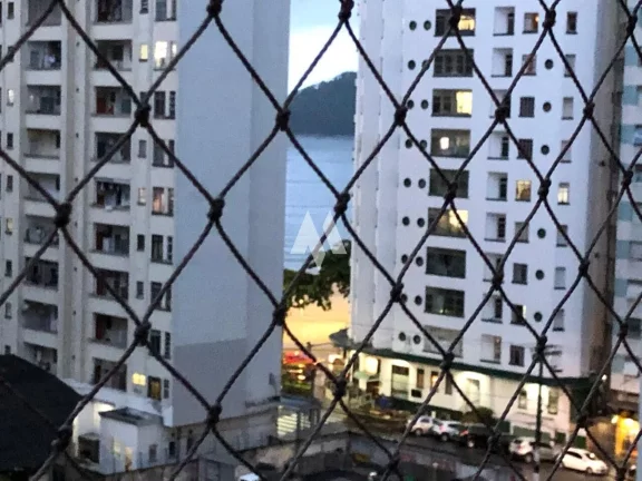 Imagem Apartamento Gonzaguinha São Vicente, 85m² com 2 dorms, varanda, vaga!
