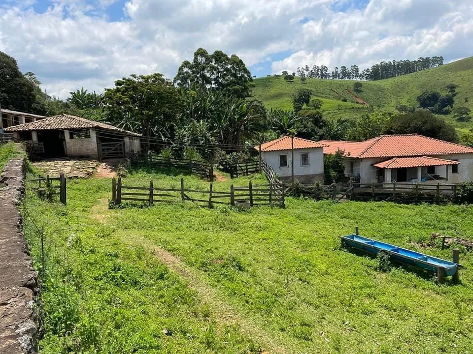 Imagem Terreno à Venda em Desterro de Entre Rios /MG 9 hectares de terra,