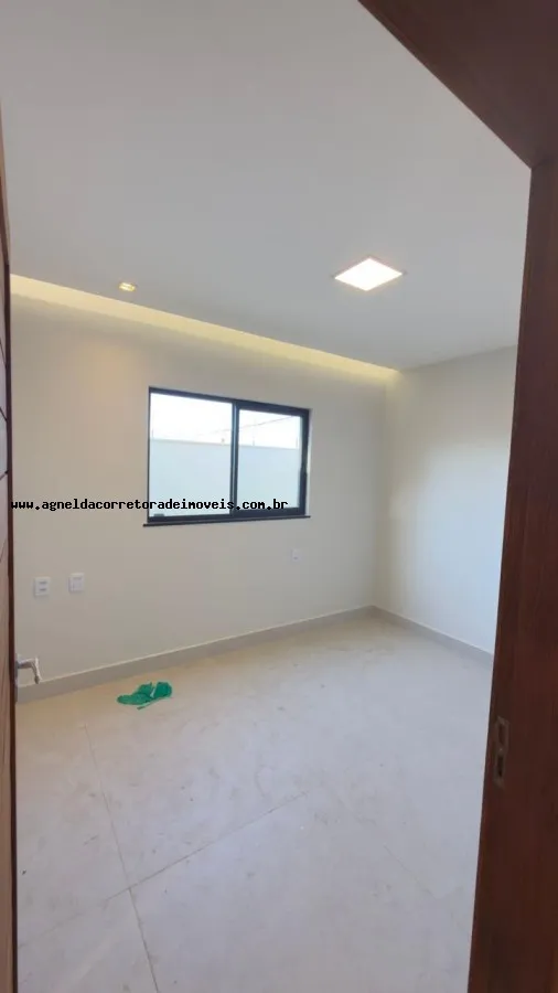 Imagem Casa em Condomínio para Venda em Parnamirim, Cajupiranga, 3 dormitórios, 3 suítes, 4 banheiros, 2 vagas