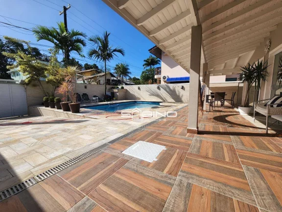 Imagem Belíssima casa à venda na Riviera de São Lourenço - Bertioga SP | 4 Dormitórios | 2 Suítes | 4 m² de área 420.