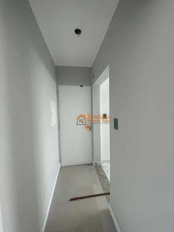 Imagem Apartamento com 2 dormitórios à venda, 65 m² por R$ 330.000,00 - Vila Augusta - Guarulhos/SP
