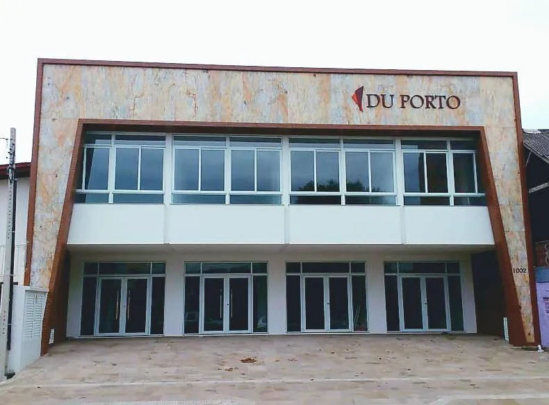 Imagem Sala comercial à venda em Torres, Centro, 128m2