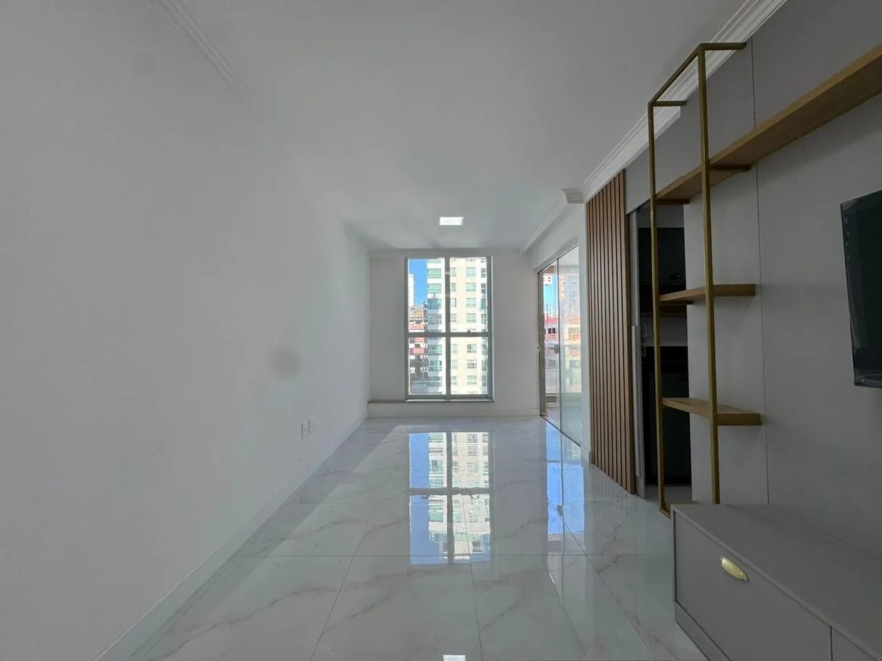 Imagem Apartamento com vista para o mar à venda com 70m2 por R$ 950.000,00