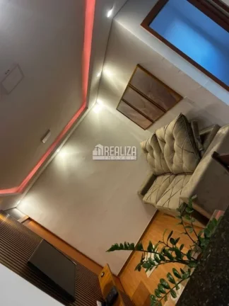Imagem Apartamento de 2 dormitórios no Condomínio Residencial Turim, no bairro Recreio dos Bandeirantes, Uberaba - Excelente oportunidade!